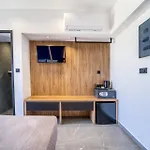 Island Sea Side Hotel - Adults Only